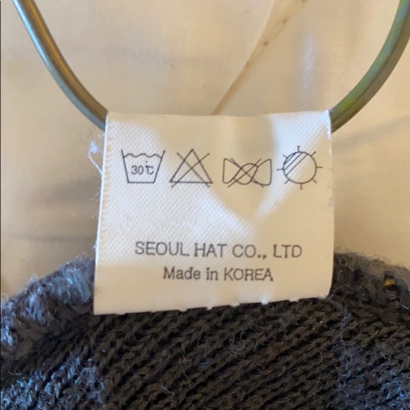 SEOUL HAT CO., LTD Gray Beanie MADE IN KOREA🇰🇷🩶 - Picture 4 of 4